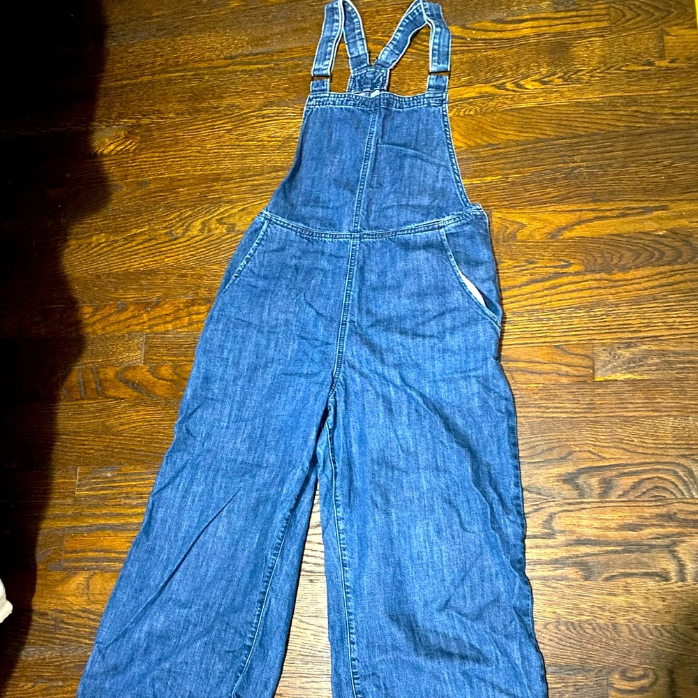 Old Navy Culotte Overalls, Size Large, Used- Great Condition